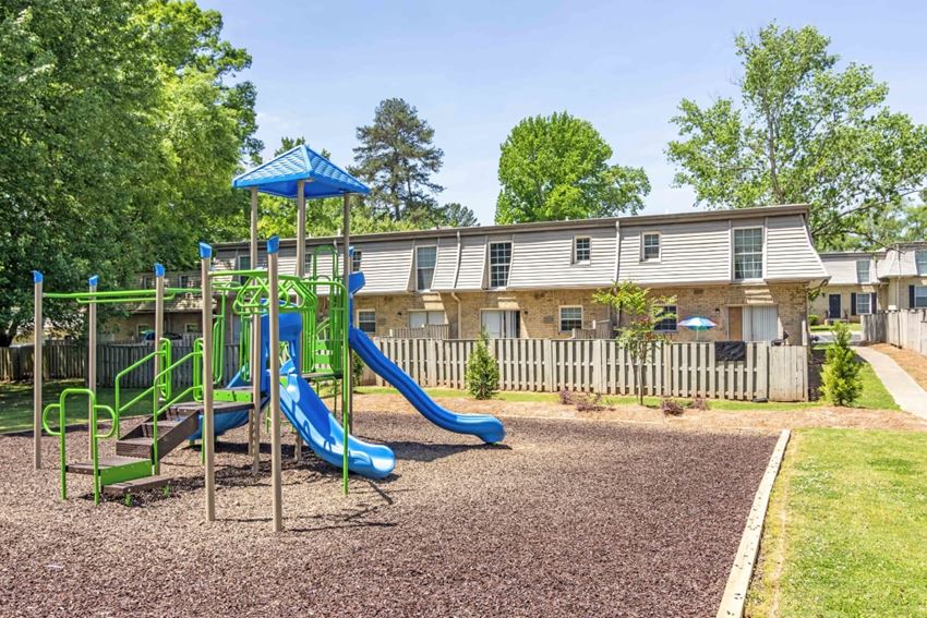Laurel Pointe Apartments, 228 Morrow Road, Forest Park, GA RentCafe